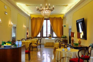 Venice-3-star-Hotel-3RO-ID-233-Castello