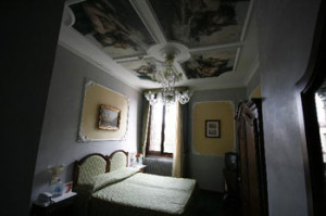 Comfortable 3-star Hotel Venice Italy